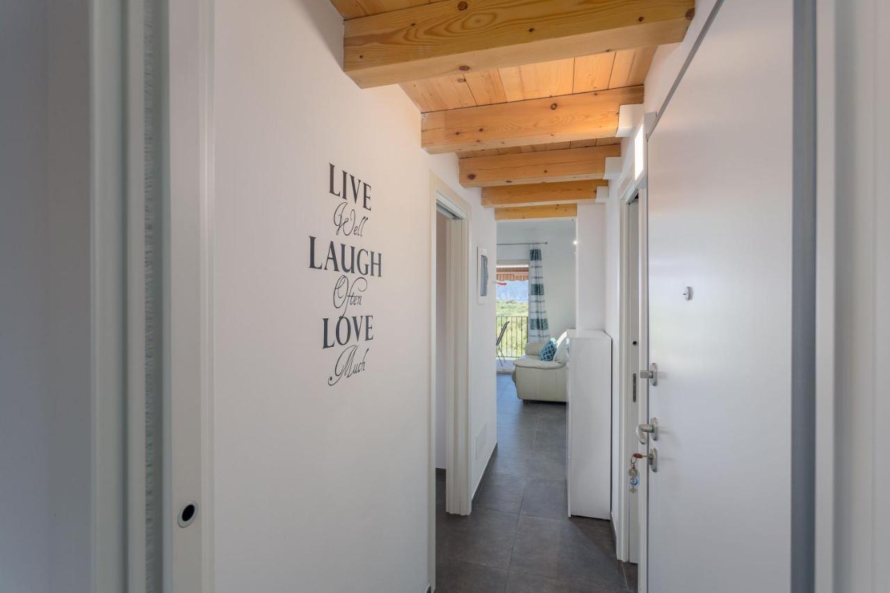 Gallery Apartment In Skrbčići Esterno foto