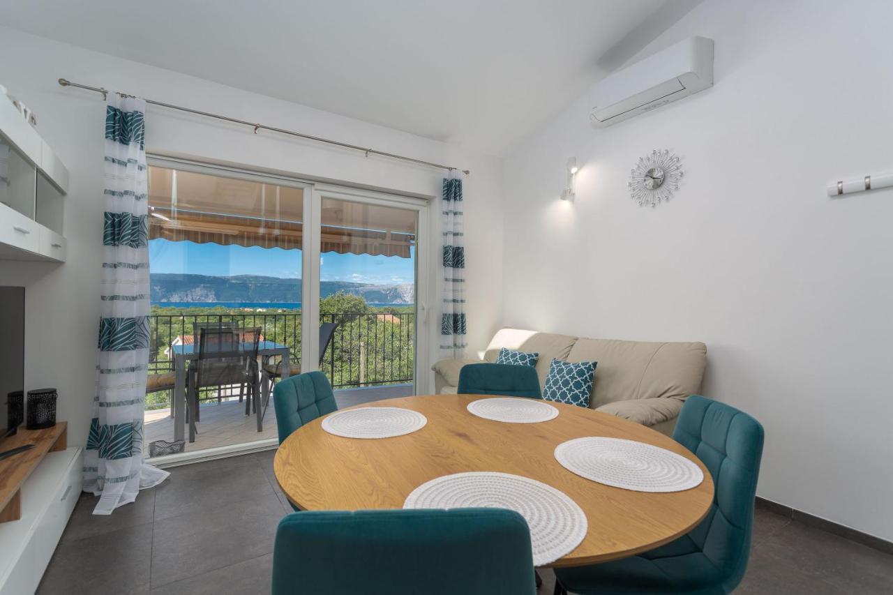 Gallery Apartment In Skrbčići Esterno foto